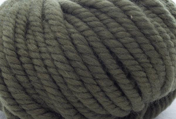 Super Chunky Wool Yarn - Hunter Green